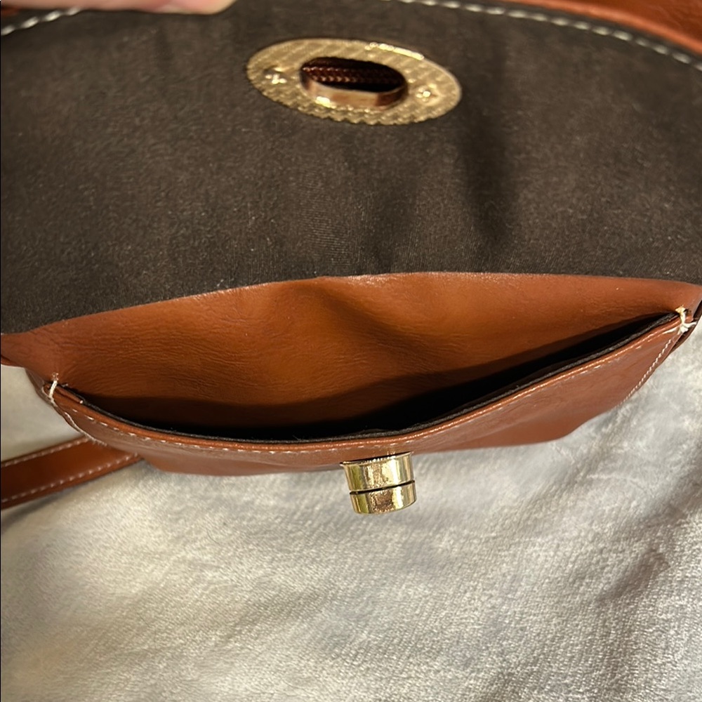 Women’s Brown Crossbody Bag - Picture 5 of 8